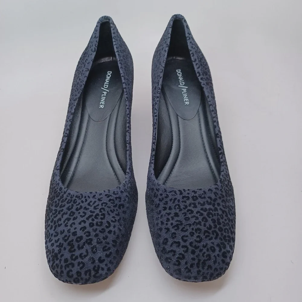 Donald J Pliner‎ Heels Womens US 9.5 Black Suede Leather Leopard Print Pumps
